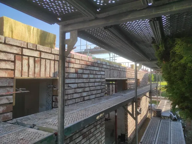 Beebau p1 — 4