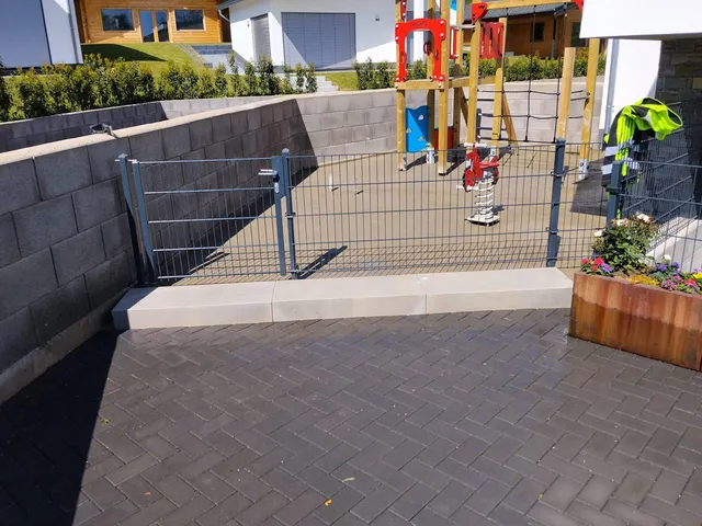 Beebau p4 — 16