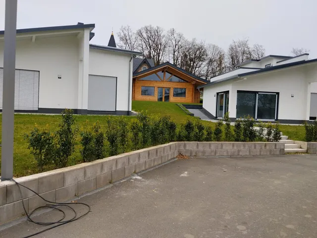 Beebau p4 — 10